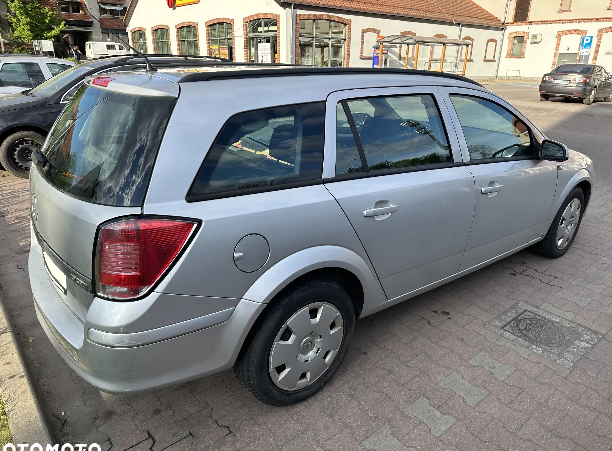 Opel Astra cena 7650 przebieg: 225000, rok produkcji 2005 z Wrocław małe 781